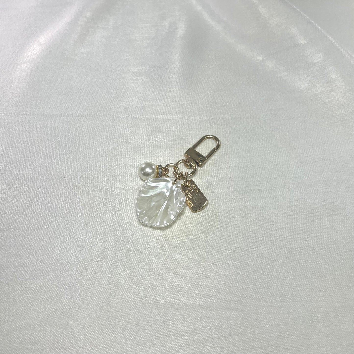 大珍珠掛飾